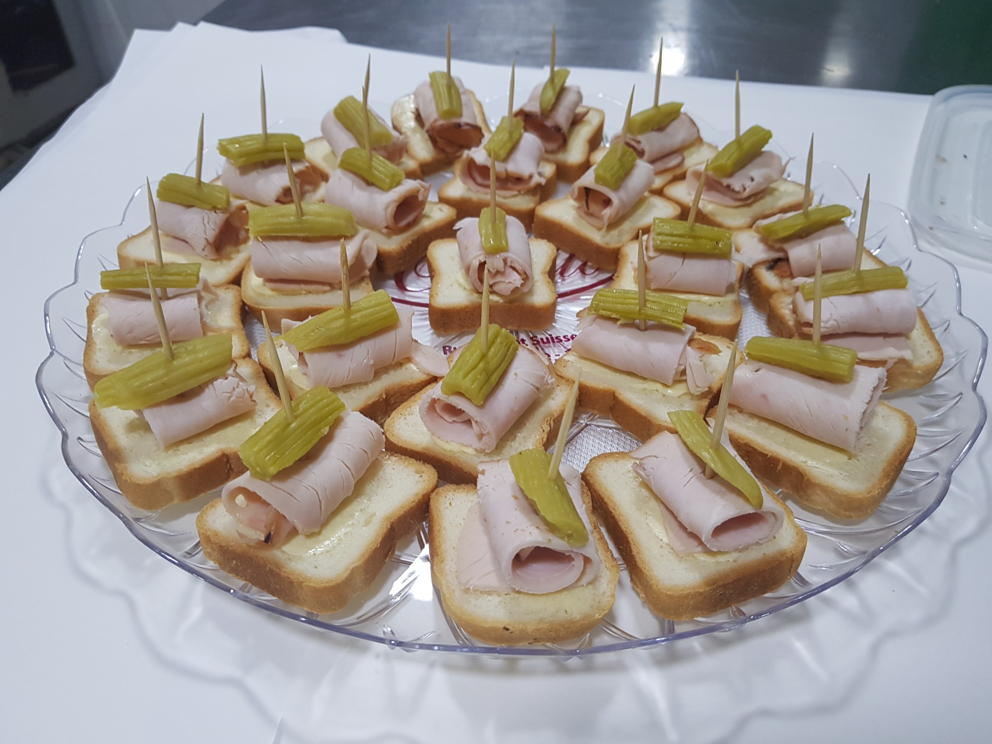 Canapés / Mini kaak (12pcs)